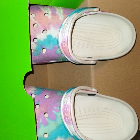 Crocs - Picture 3 of 3